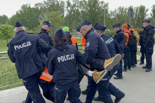 Usiedli na moście i zablokowali Warszawę. Tak dużych korków nie było od dawna 