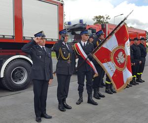 Strażacy z Leszna mają nowy wóz ratowniczo-gaśniczy 