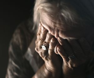 Zaburzenia pamięci (w młodym wieku, u starszych, po wypadku) - przyczyny, objawy, leczenie. Zaburzenia pamięci krótko- i długotrwałej