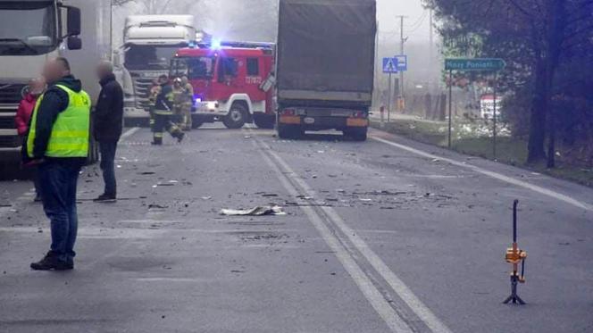Śmiertelny wypadek na DK 50. Nie żyje mężczyzna