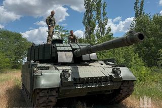 Ukraiński Leopard 1A5 na polowaniu. Przyczaił się na rosyjską piechotę