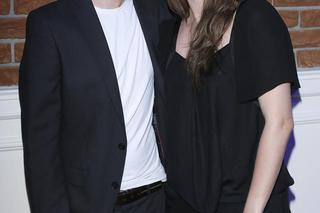 Antoni Królikowski i Laura Breszka 