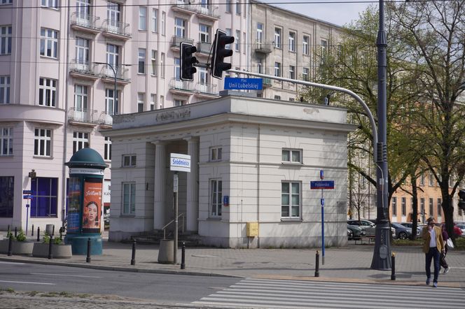 Budynki Rogatek Mokotowskich na pograniczu Mokotowa i Śródmieścia w Warszawie