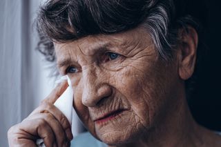 Nowy lek spowalnia rozwój alzheimera. Ale ma swoje ciemne strony