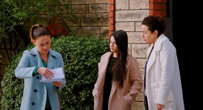 Miłość i nadzieja, odcinek 316. Yildiz, Bahar, Cavidan