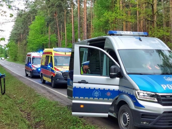 Dachowanie na drodze Wąchock - Mirzec