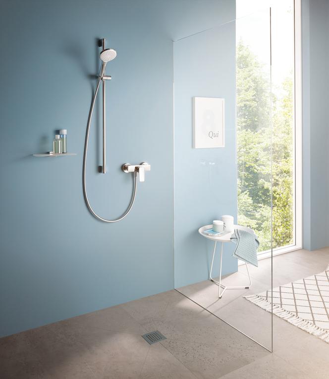 Kolor niebieski w łazience