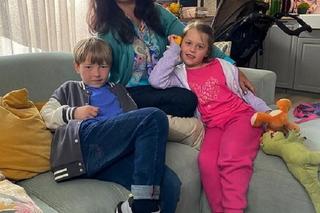 M jak miłość po wakacjach 2023 na planie. Szymek (Staś Szczypiński), Maja (Laura Jankowska), Aleksandra (Małgorzata Pieczyńska)