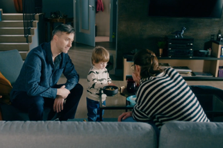 BrzydUla 2, odcinek 230: Ula (Julia Kamińska), Marek (Filip Bobek), Antoś (Jakub Jankowski)