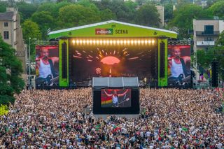 Darmowe koncerty światowych gwiazd w środku lata. W lipcu Łódź zamieni się w epicentrum muzycznej energii. Sprawdź, kto wystąpi na Łódź Summer Festival 2025