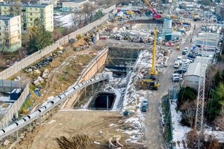 Trwa budowa tunelu kolejowego pod  Łodzią i stacji Łódź Koziny