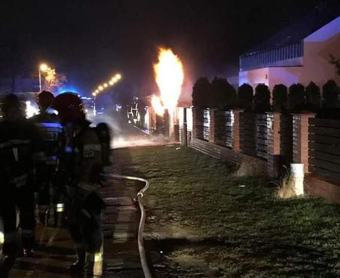 Groźny pożar w Rokietnicy pod Poznaniem