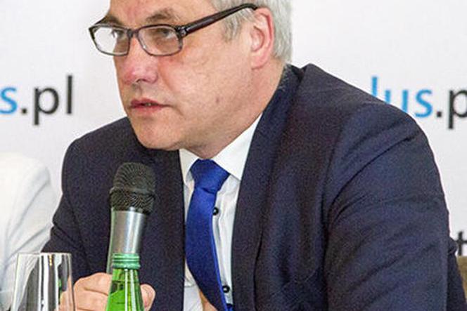Jerzy Szmit w czasie konferencji rynek zamowień publicznych dla uczciwych firm