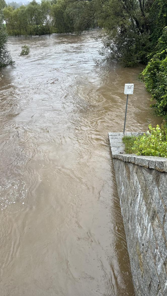  Jelenia Góra. Zalana dzielnica Maciejowa