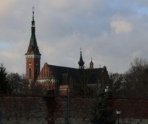 Ta wieś zostanie miastem. Przyjeżdżają tu tłumy!