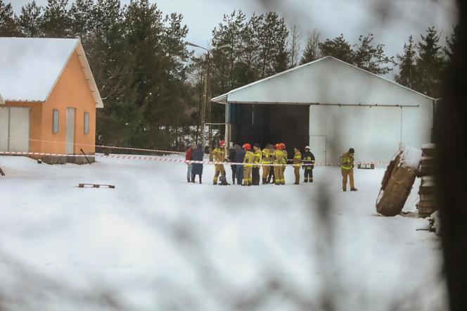 Zawalił się dach kurnika. Skomplikowana akcja we wsi Występ