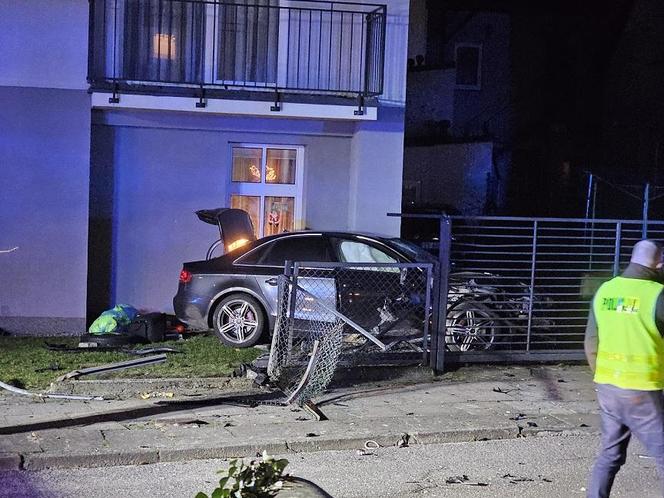 Wypadek śmiertelny w Międzyzdrojach. Nie żyją trzy osoby, w tym 7-letnie dziecko