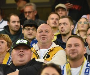 PRES Grupa Deweloperska Toruń - Betard Sparta Wrocław. Zdjęcia kibiców i zawodników z półfinału PGE Ekstraligi na Motoarenie