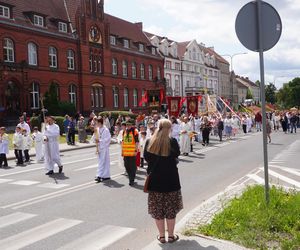 Boże Ciało 2025. Tysiące osób uczestniczyło w olsztyńskich procesjach