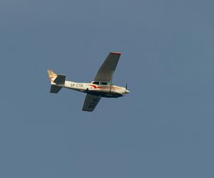 Awionetka spadła na ziemię