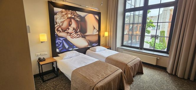 Polacy mieszkają jak królowie