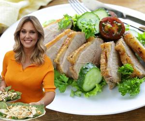 Ewa Wachowicz wprowadza rewolucję w sałatce Cezar. Ten dodatek to prawdziwy game-changer