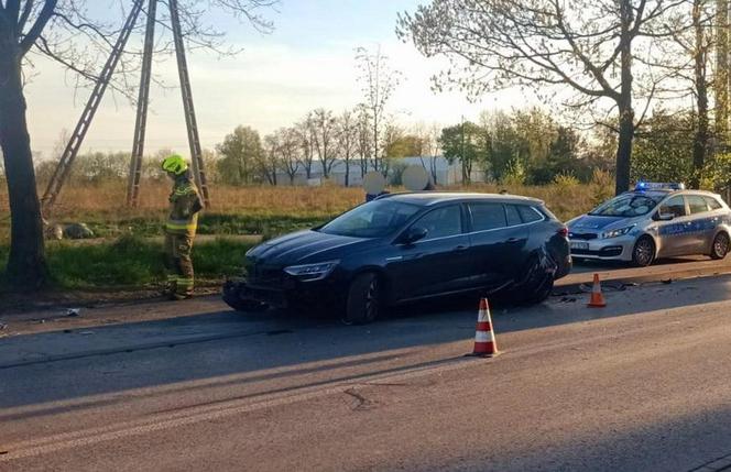 Zderzenie skutera z samochodem w Piasecznie. Do rannego wezwano śmigłowiec