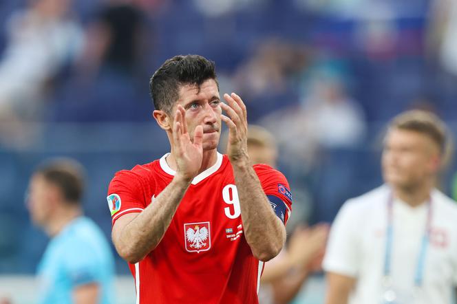 Robert Lewandowski GORZKO po odpadnięciu z Euro. Pierwszy wpis kapitana po porażce złamał serca kibiców