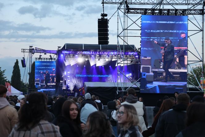 Tłum studentów bawił się pierwszego dnia Juwenaliów Politechniki Lubelskiej 2025