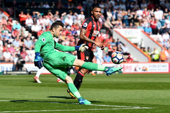 Premier League: Zespół Łukasza Fabiańskiego pokonał Manchester United!