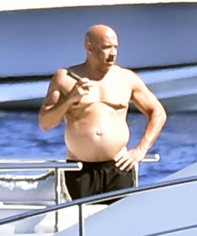 Vin Diesel i jego brzuch na jachcie