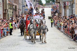 Piknik Country i Folk 2025. Tysiące fanów muzyki przyjechały do Mrągowa na kultowy festiwal