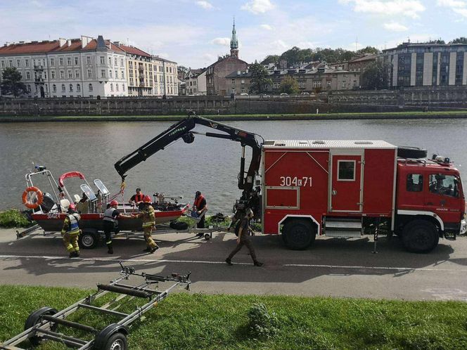 Policyjna akcja na Moście Piłsudskiego w Krakowie