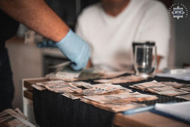 Kolejne zatrzymania członków mafii śmieciowej