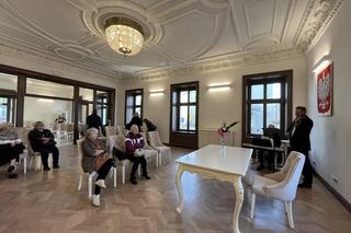 Śluby w zabytkowej willi doktora Issmera. Na zakochanych czeka odnowiona sala pełna malowideł