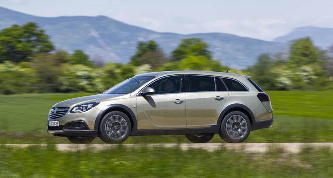 Opel Insignia Country Tourer 