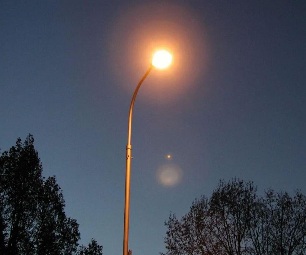 Nowe Lampy LED W wi ciechowie Ulice Ja niejsze I Bezpieczniejsze 