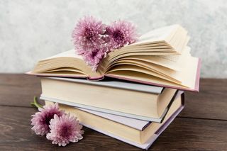 Quiz o polskich przysłowiach. Uzupełnisz brakujące słowo?