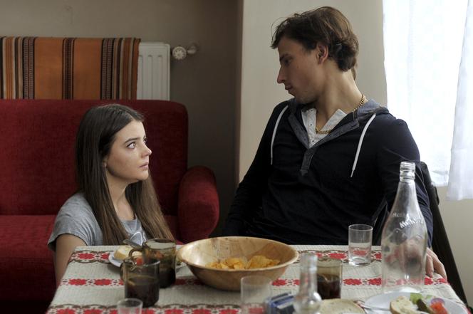 Dziewczyny ze Lwowa. Igor (Józef Pawłowski), Olyia (Katarzyna Ucherska)