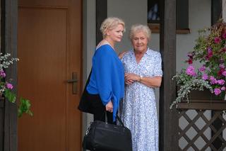 M jak miłość odc. 1765. Marta (Dominika Ostałowska), Barbara (Teresa Lipowska)