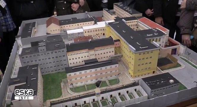 Mokotów: Drzwi więzienia przy Rakowieckiej otwarte dla zwiedzających