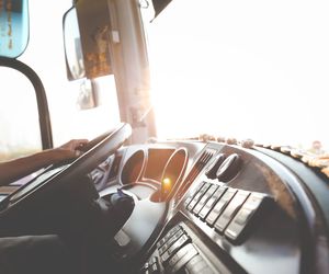Policja kontroluje autokary wycieczkowe