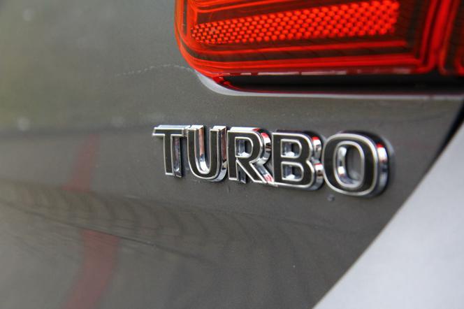 Opel Corsa 3D 1.0 Turbo Cosmo