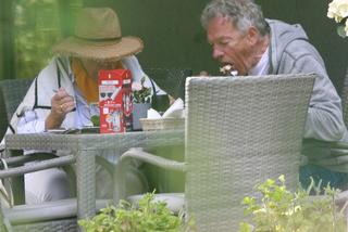  Romatyczny urlop Dariusza i Teresy Rosatich. Polityk zabrał żonę na rybę z frytkami