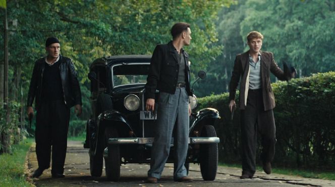 Zatoka szpiegów, odcinek 19. Johann (Karol Pocheć), Franz (Bartosz Gelner), Staszek (Karol Biskup)