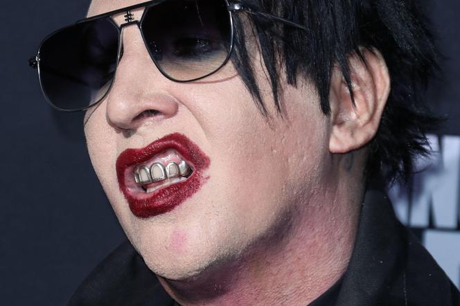 Marilyn Manson POGRYZŁ gwiazdę porno! Inną kobietę WIĄZAŁ, bił. Groził ŚMIERCIĄ