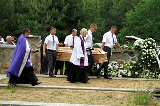 Pogrzeb Katarzyn Z., która spadła z wiaduktu w Warszawie