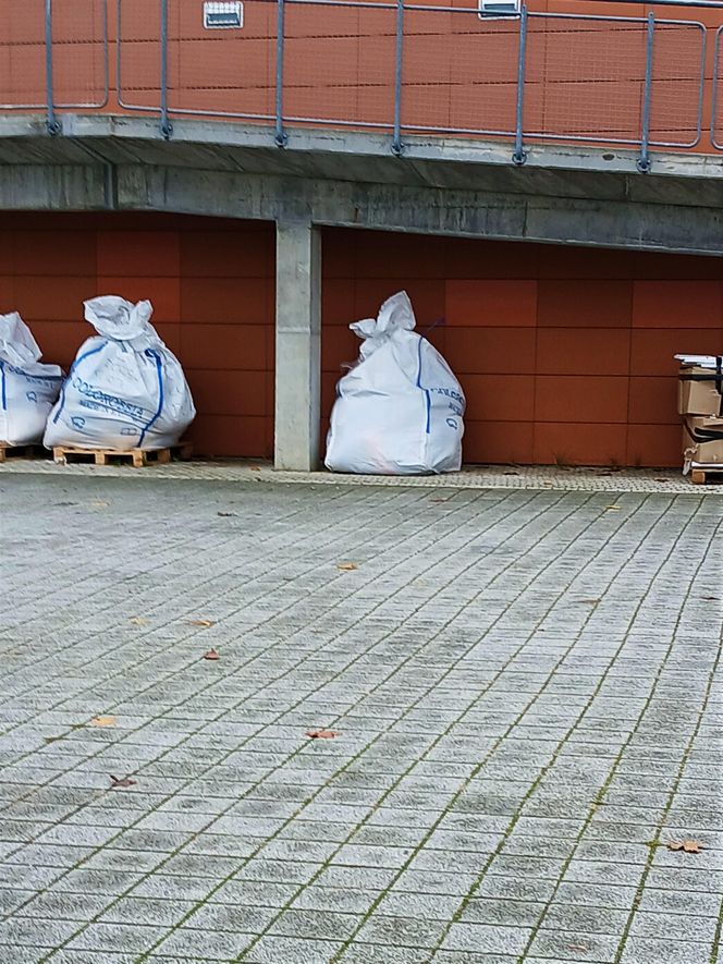 Dary dla powodzian pod halą Netto Arena