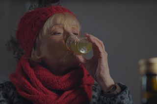 M jak miłość, odcinek 1798: Kisielowa na tropie! Odkryje tajemniczy zakład produkcyjny Roberta i upije się jego nalewką - ZDJĘCIA