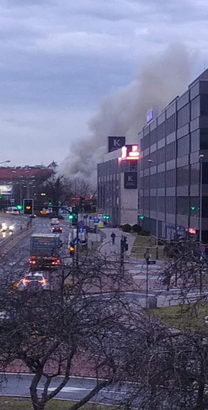 Potężny pożar w centrum Krakowa